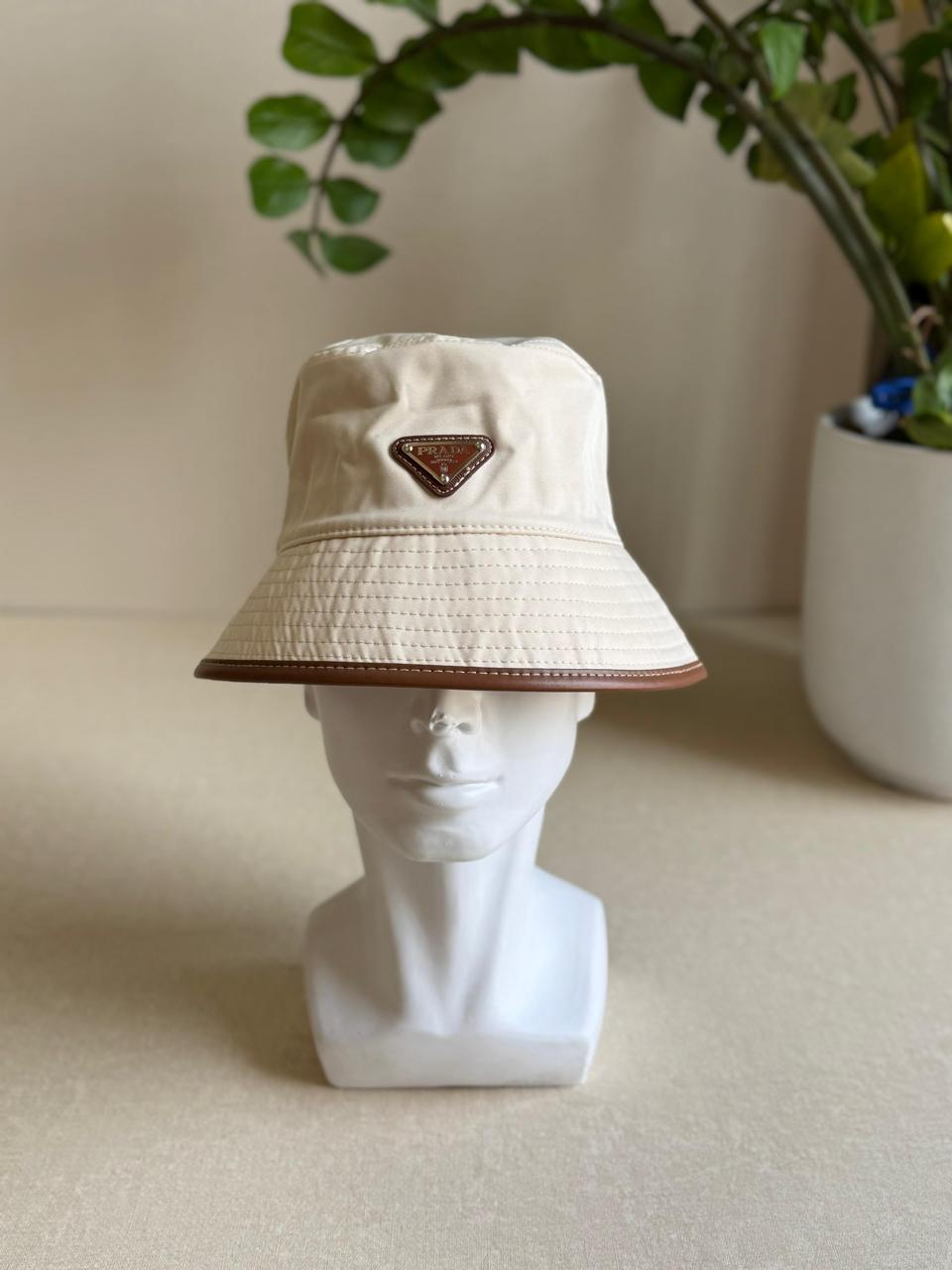 Ladies hats & caps Lilly Onlines