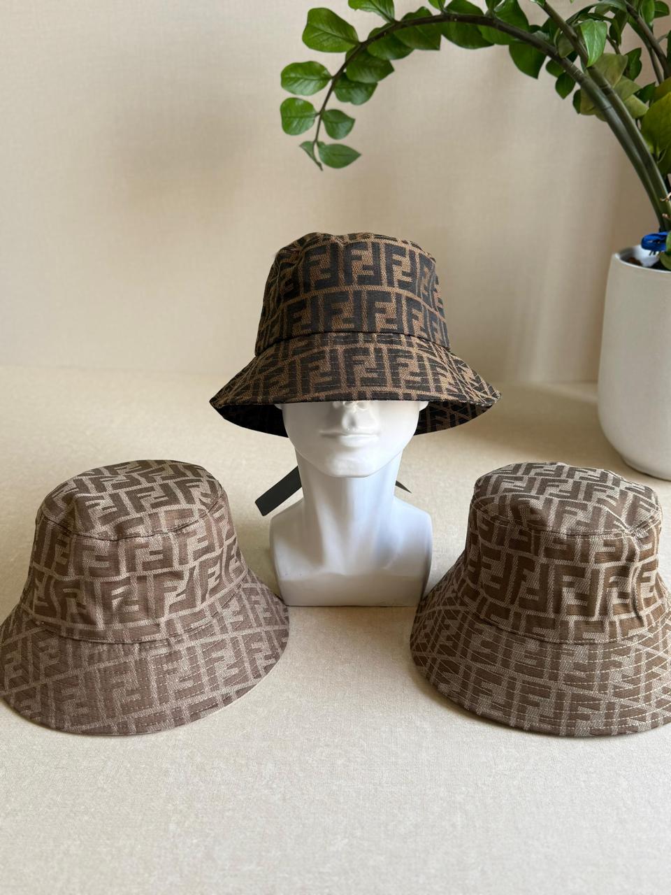 Ladies hats & caps Lilly Onlines