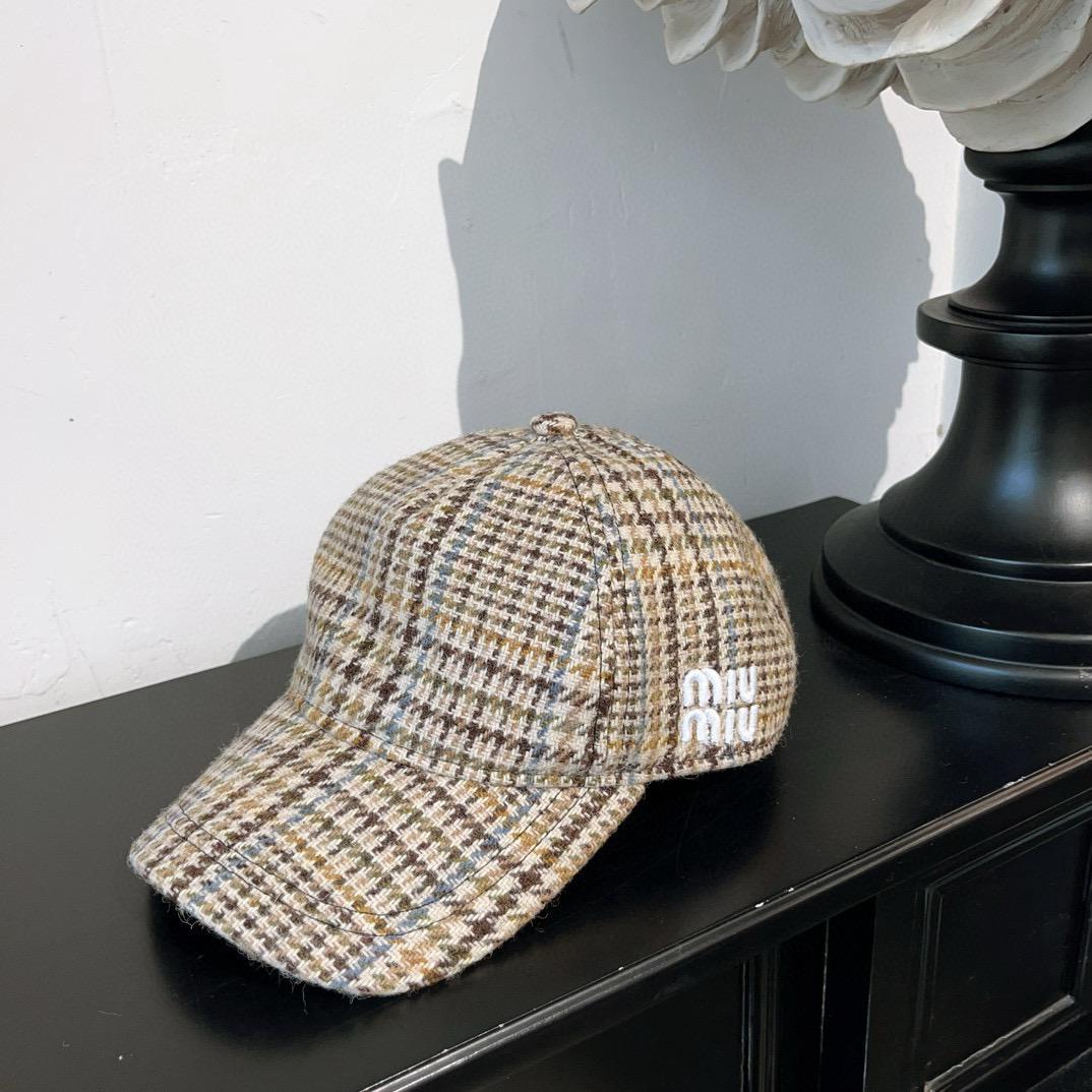 Ladies hats & caps Lilly Onlines