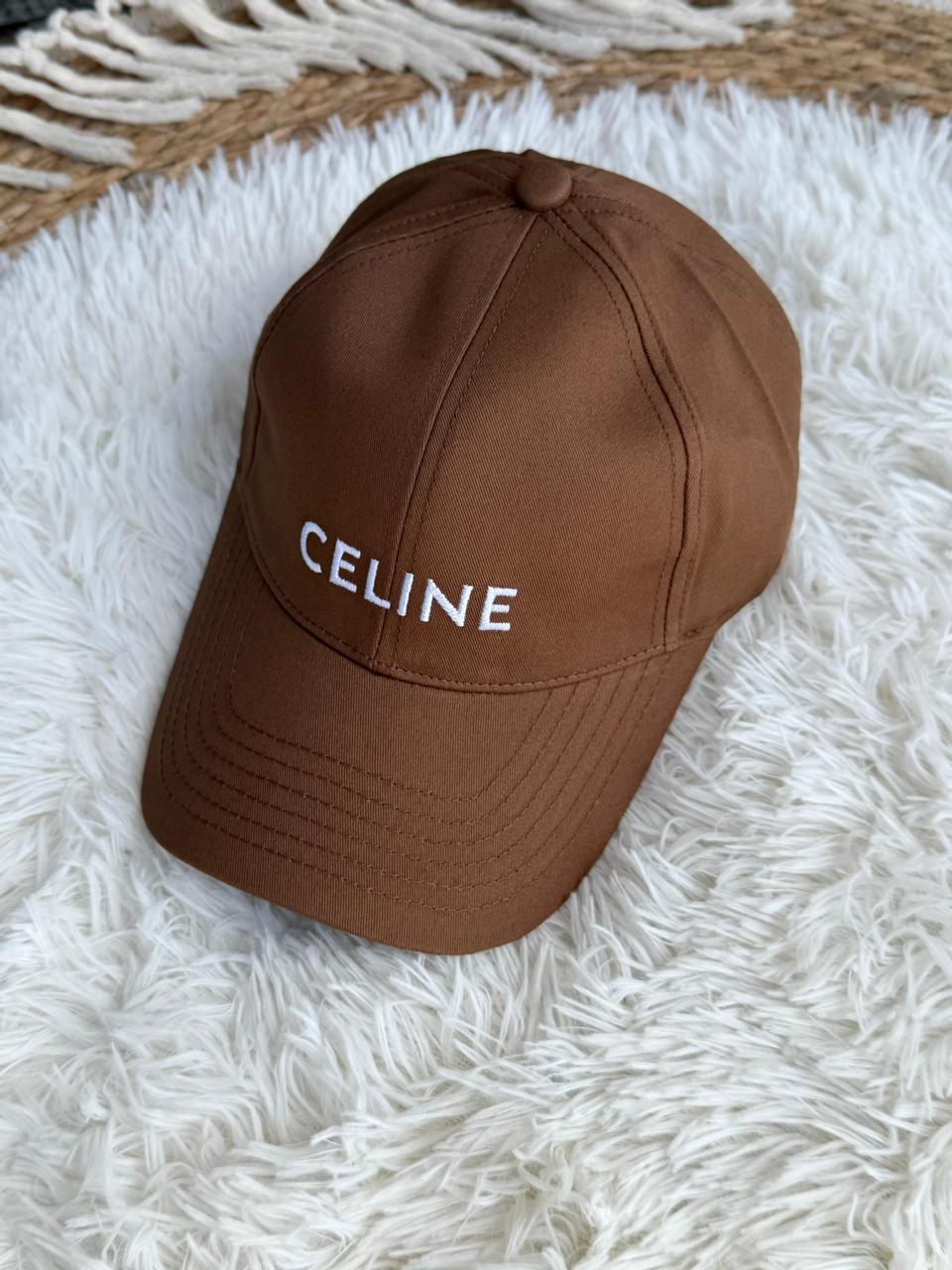 Ladies hats & caps Lilly Onlines