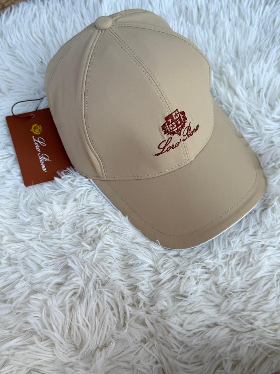 Ladies hats & caps Lilly Onlines