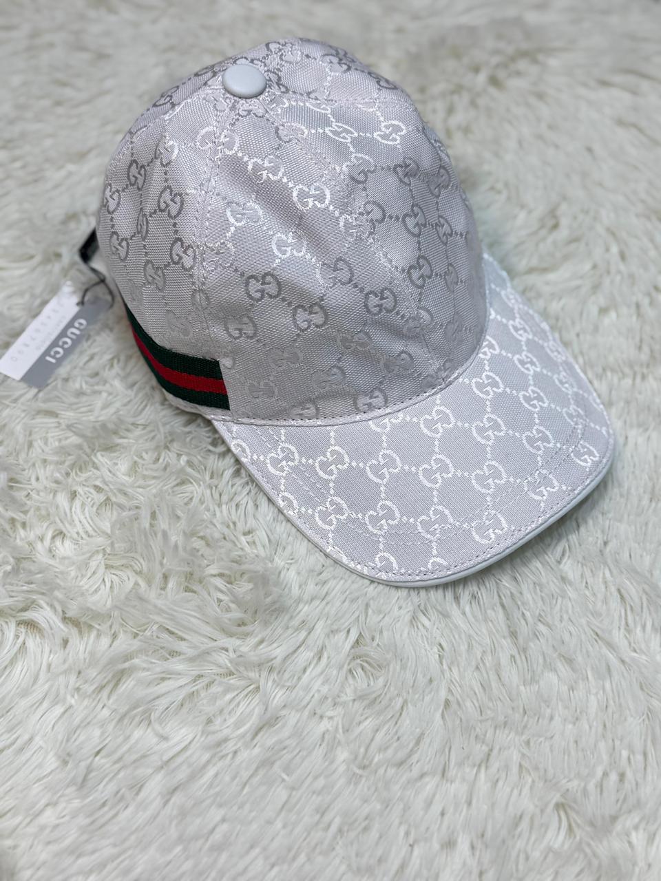 Ladies hats & caps Lilly Onlines