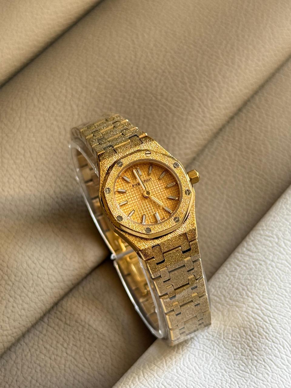 Ladies watches Lilly Onlines