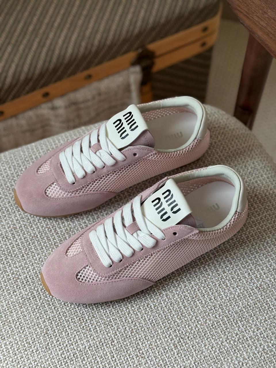 Ladies sneakers Lilly Onlines