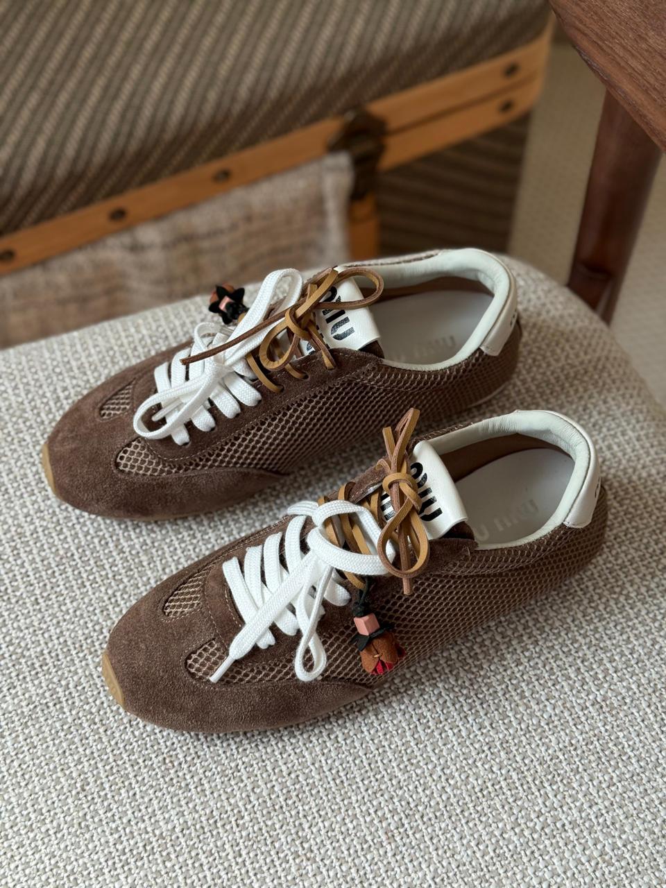 Ladies sneakers Lilly Onlines
