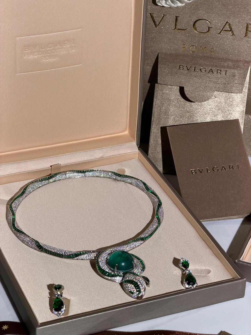 Ladies jewelry full sets Lilly Onlines