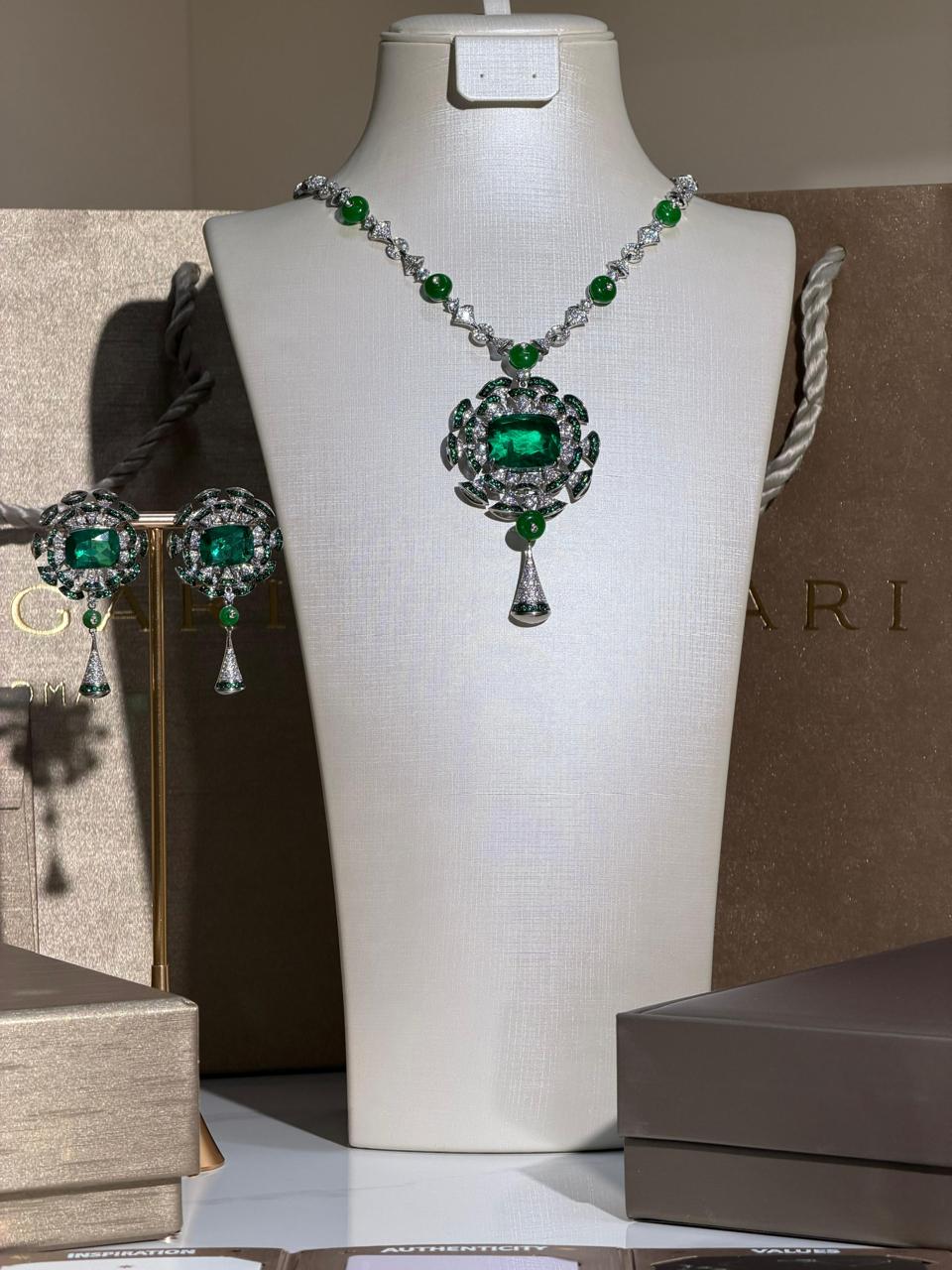 Ladies jewelry full sets Lilly Onlines