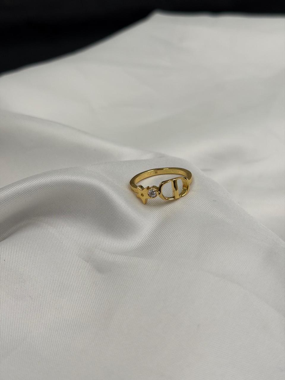 Ladies rings & earrings Lilly Onlines