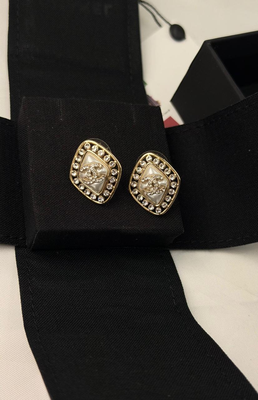 Ladies rings & earrings Lilly Onlines