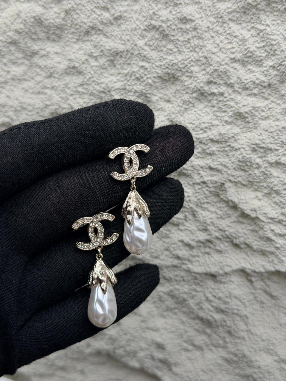 Ladies rings & earrings Lilly Onlines