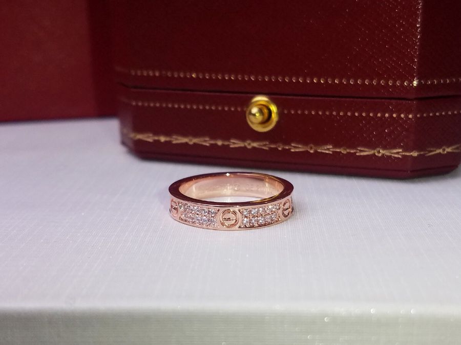 Ladies rings & earrings Lilly Onlines