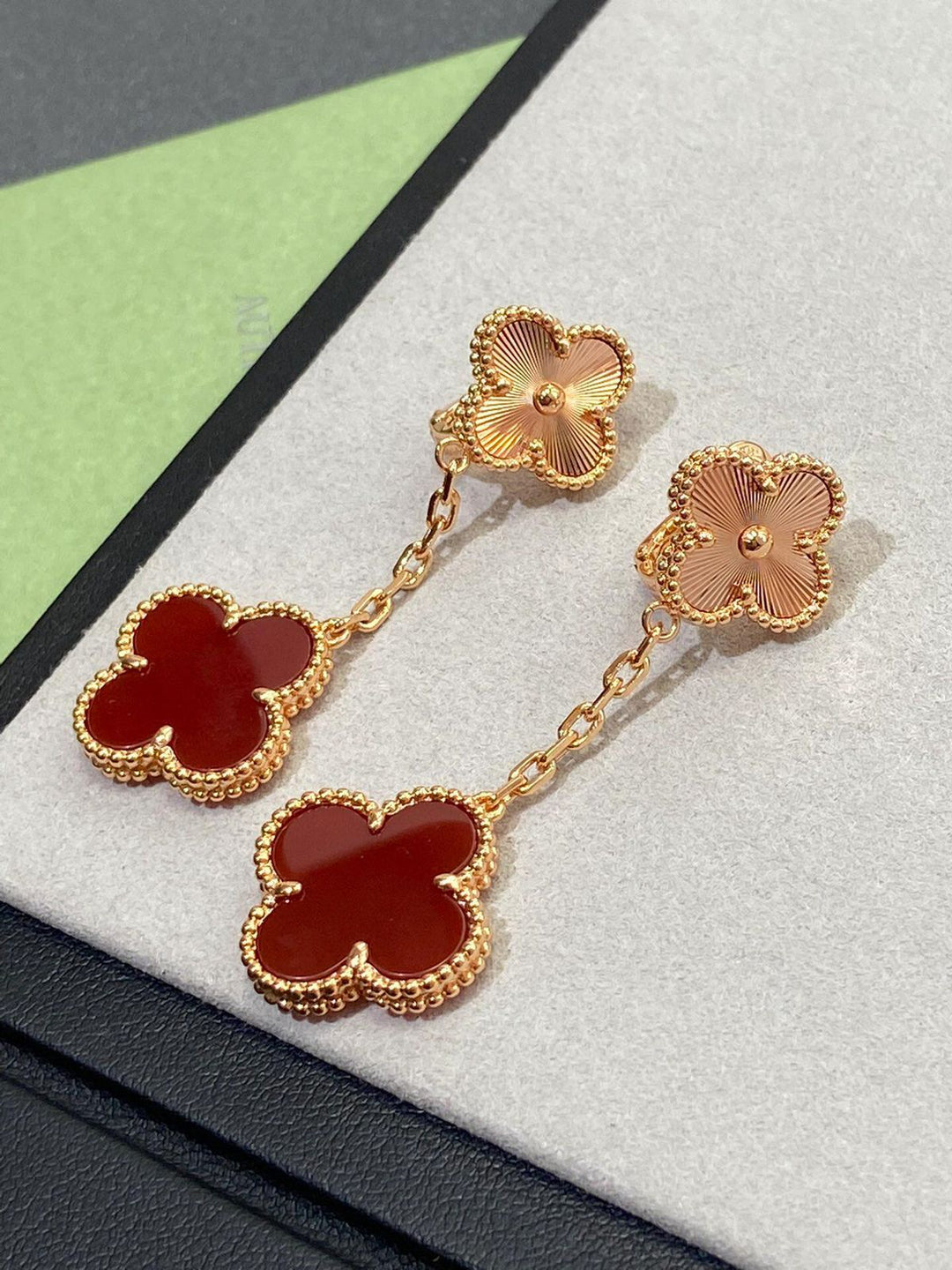 Ladies rings & earrings Lilly Onlines