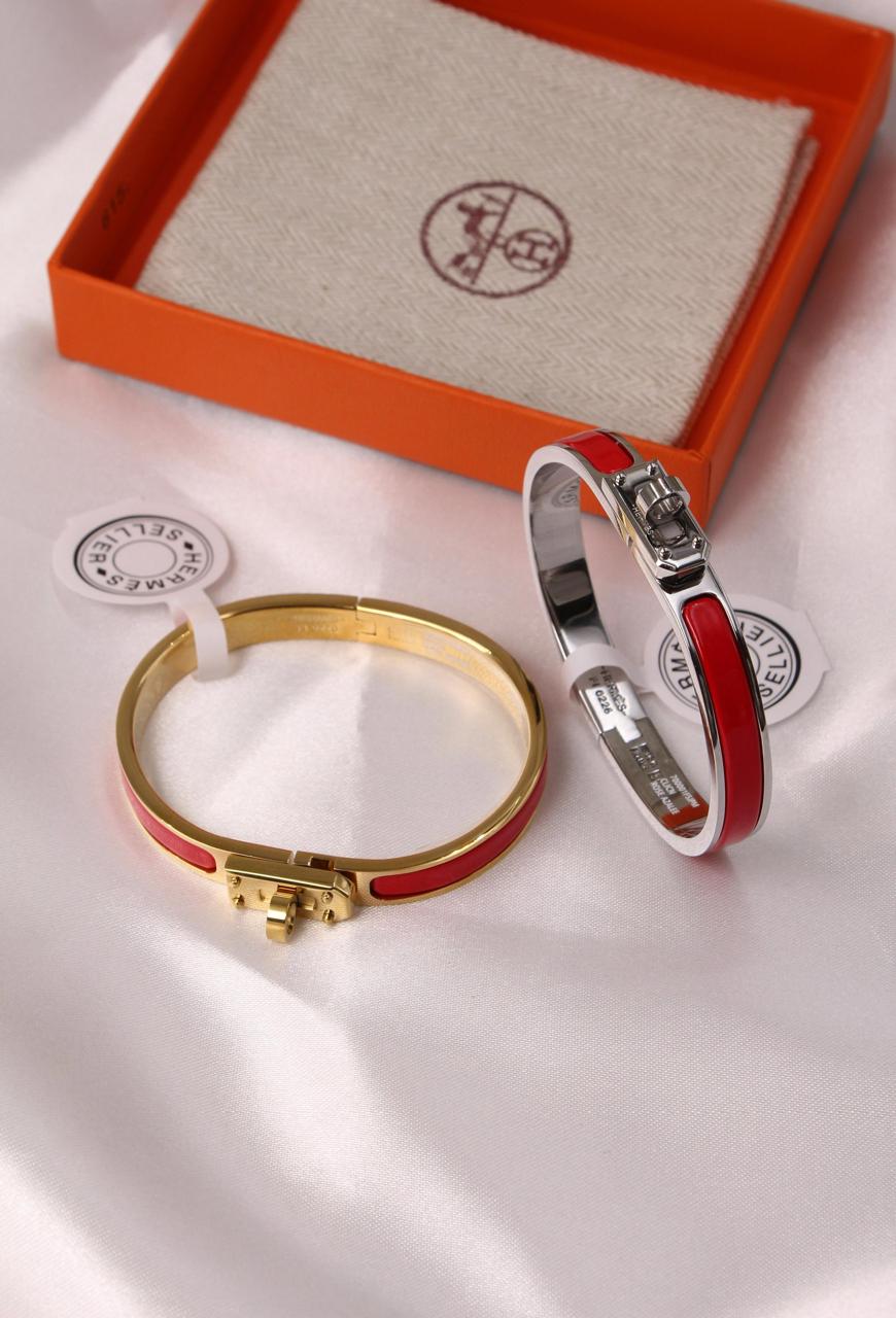 Ladies bracelets & brooches Lilly Onlines