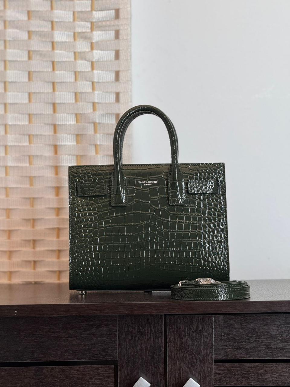 Ladies Ysl bags Lilly Onlines