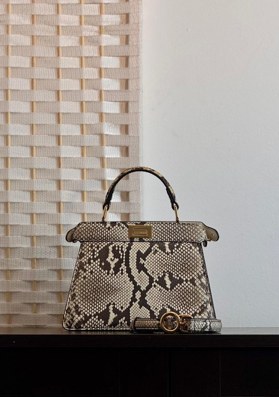Ladies Fendi bags Lilly Onlines