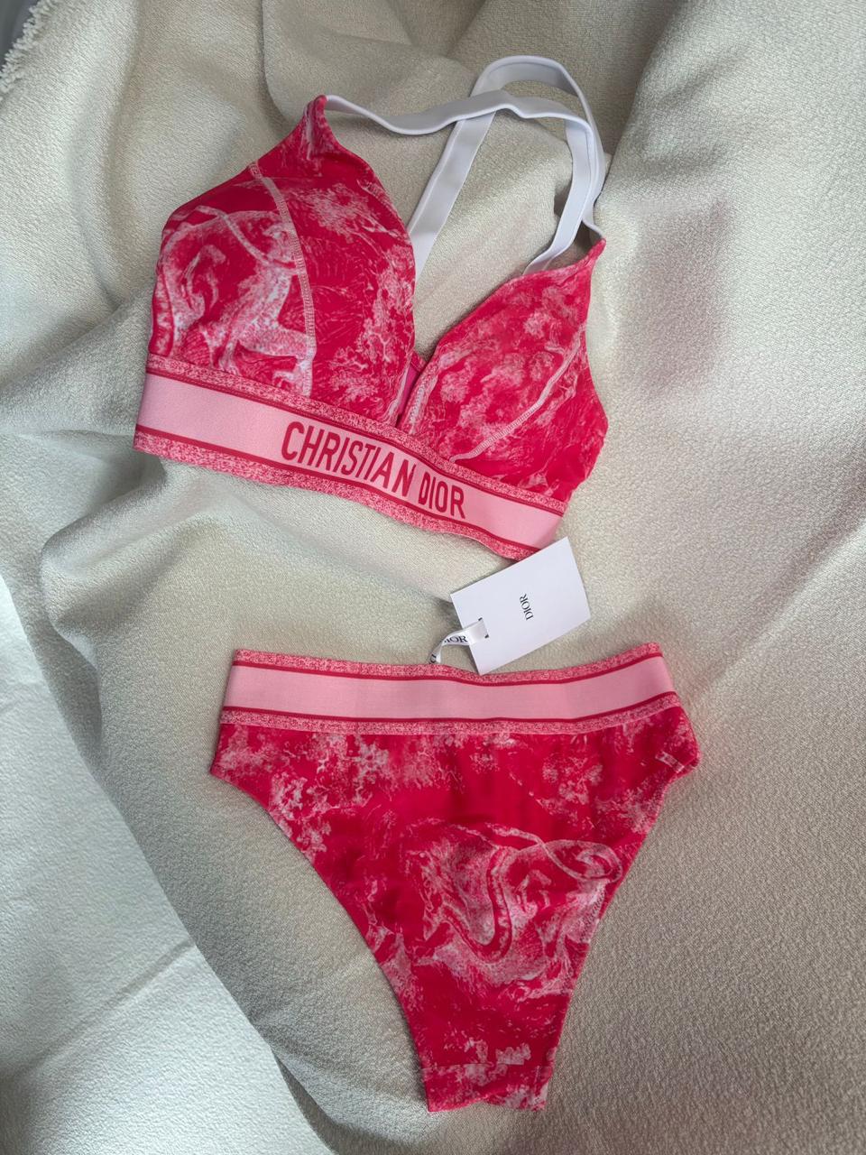 Ladies bikini and swimsuits Lilly Onlines