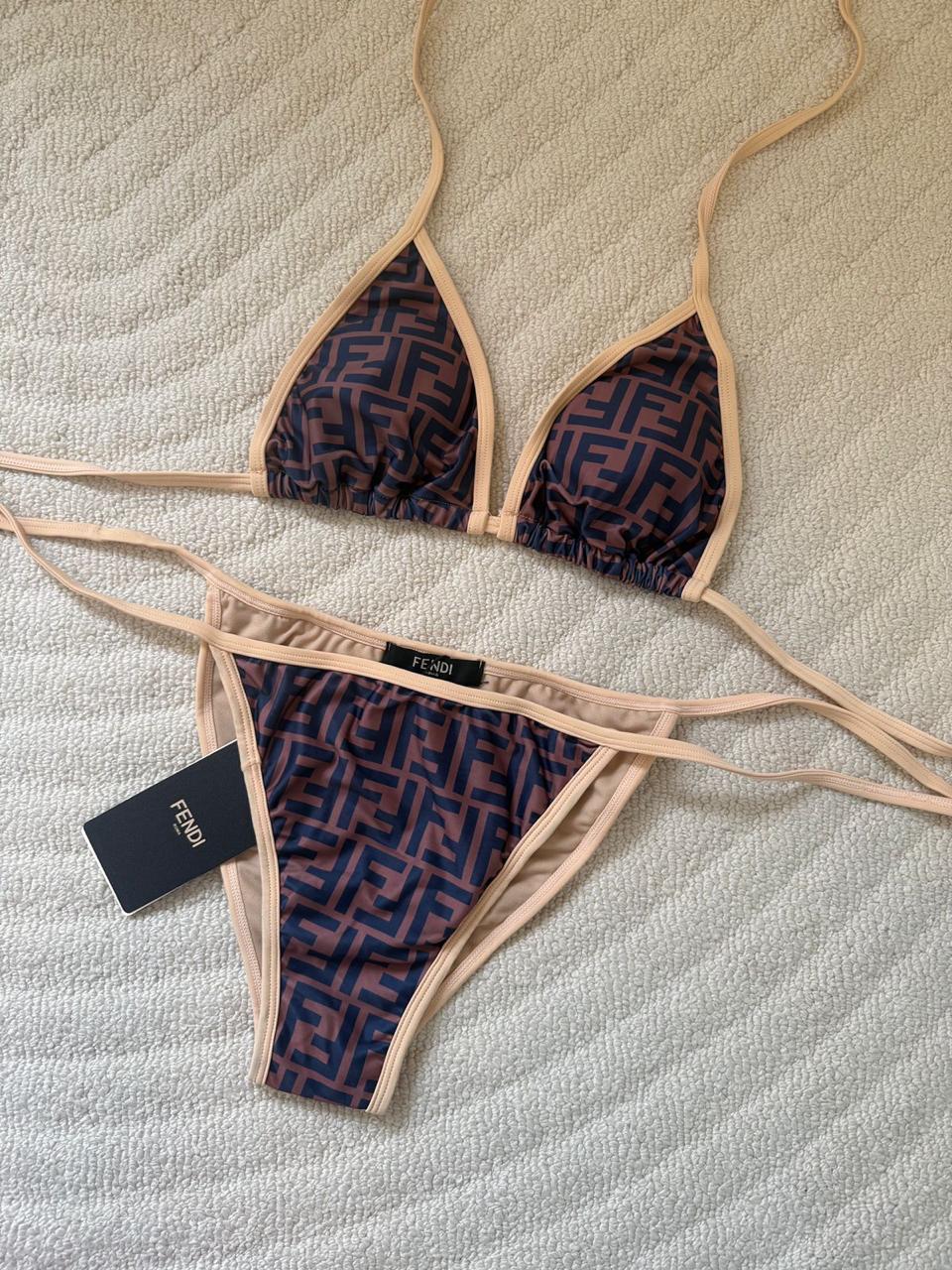 Ladies bikini and swimsuits Lilly Onlines