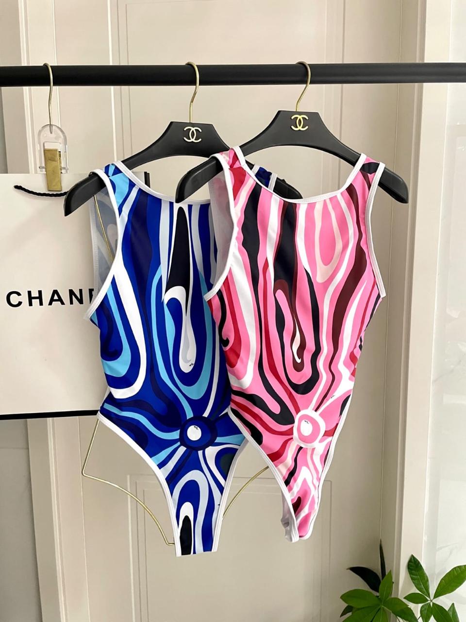Ladies bikini and swimsuits Lilly Onlines