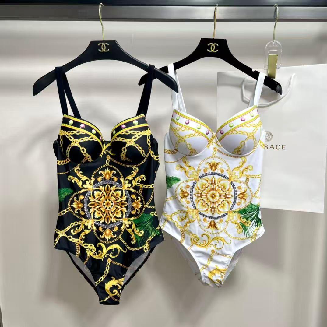 Ladies bikini and swimsuits Lilly Onlines