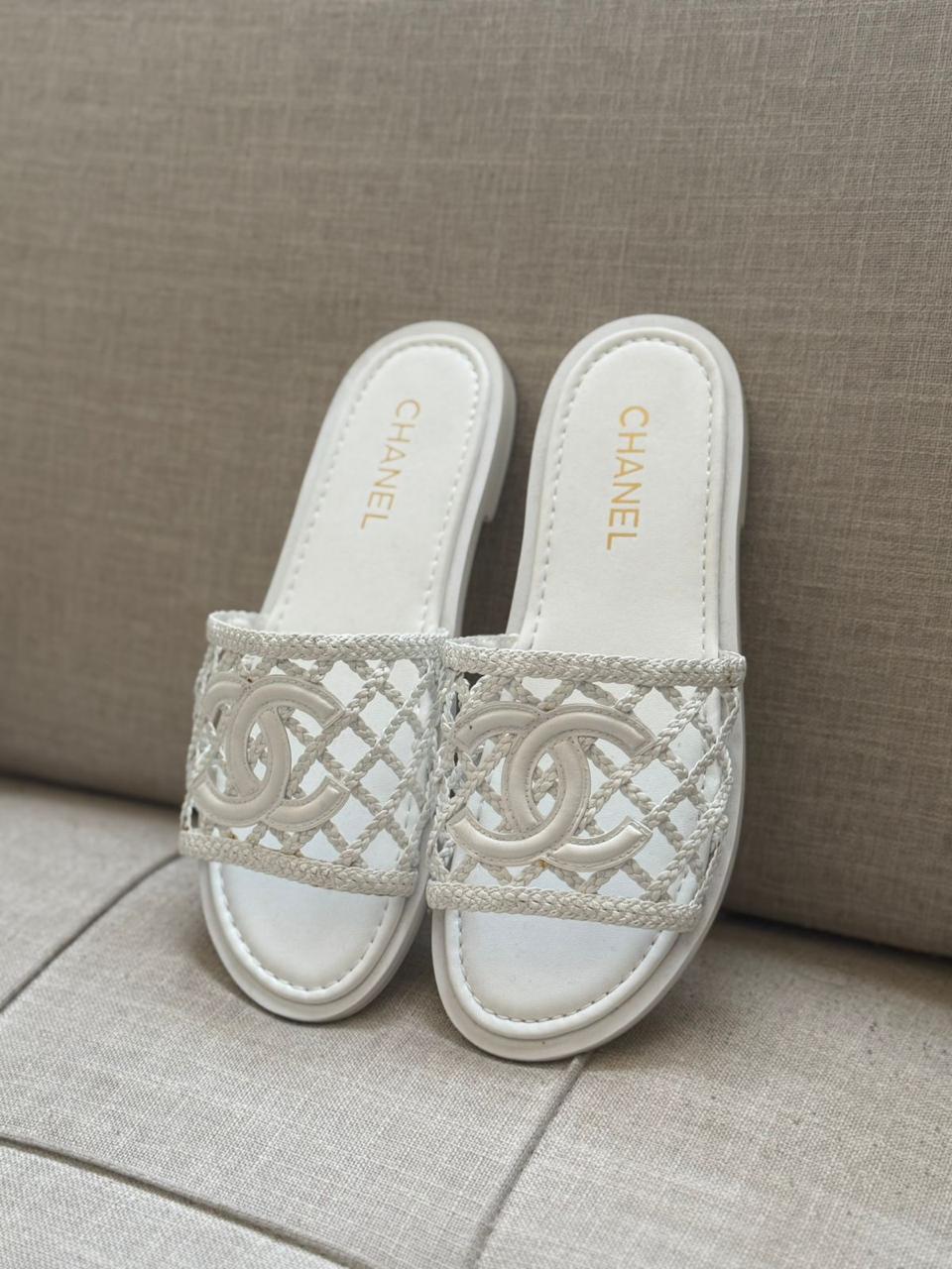 Ladies flats Lilly Onlines