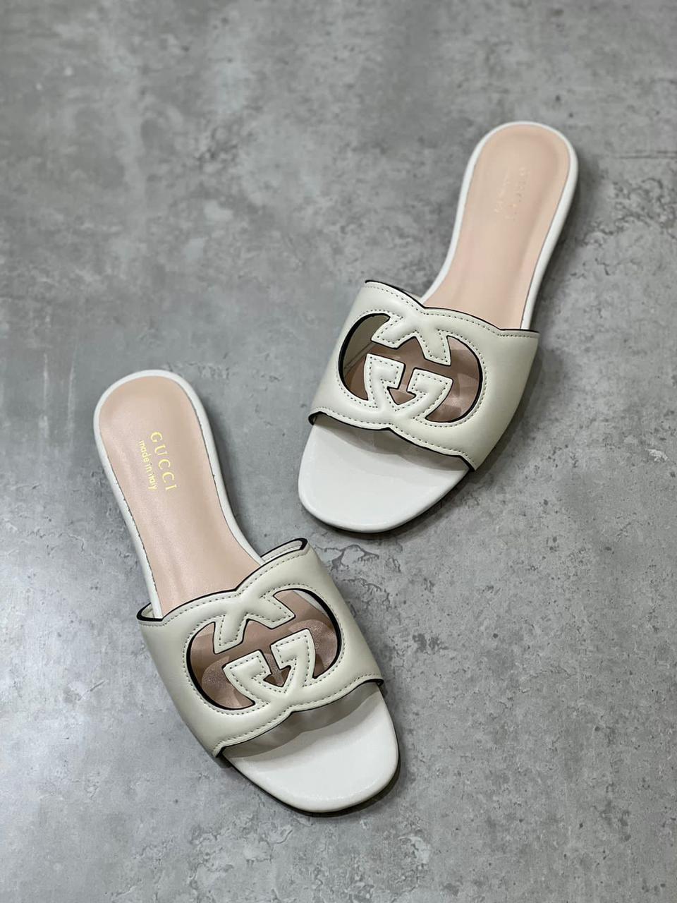 Ladies flats Lilly Onlines