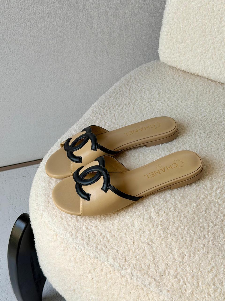 Ladies flats Lilly Onlines