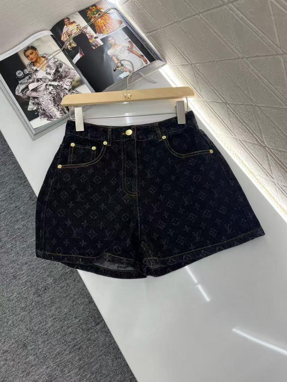 Ladies pants & shorts Lilly Onlines