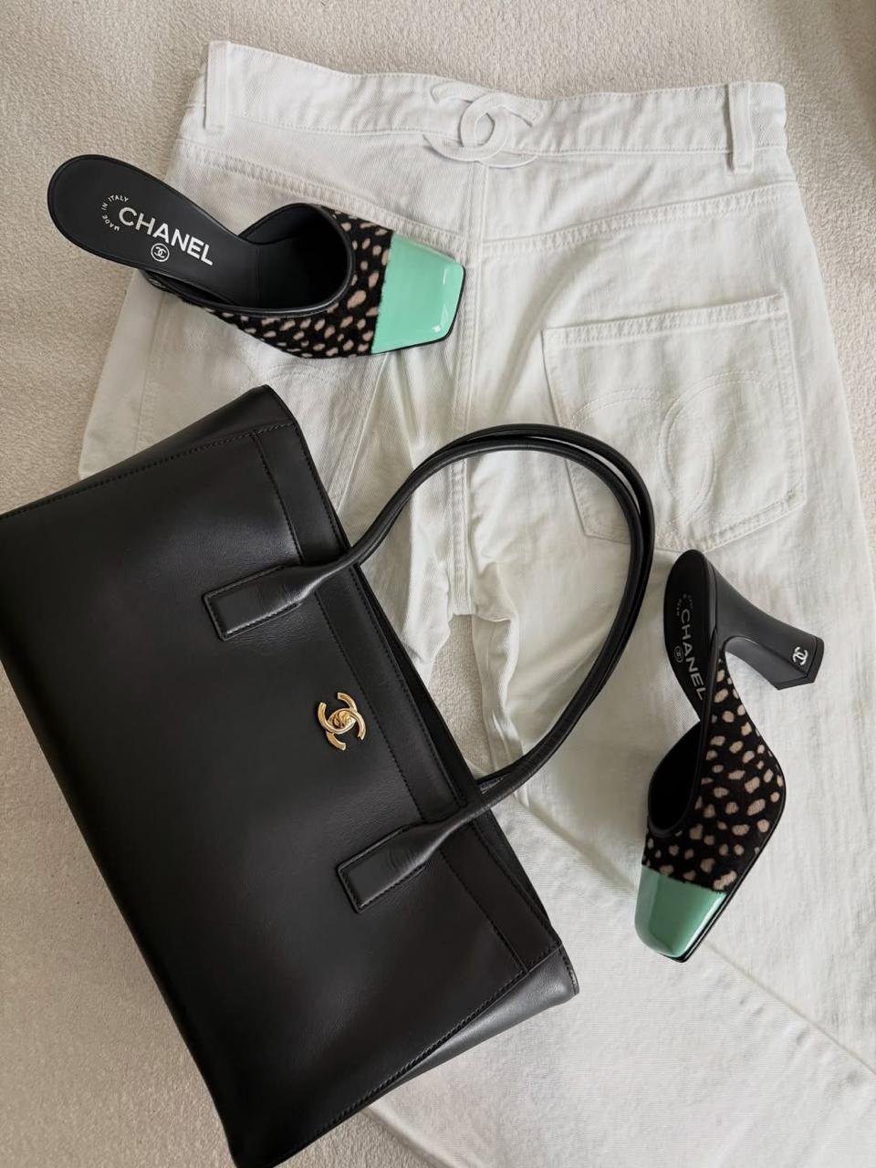Ladies Chanel bags Lilly Onlines
