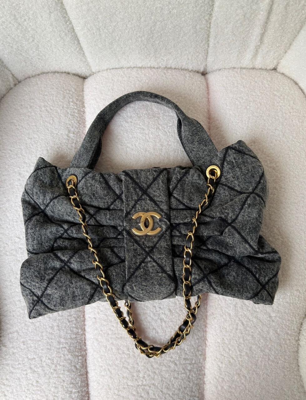 Ladies Chanel bags Lilly Onlines