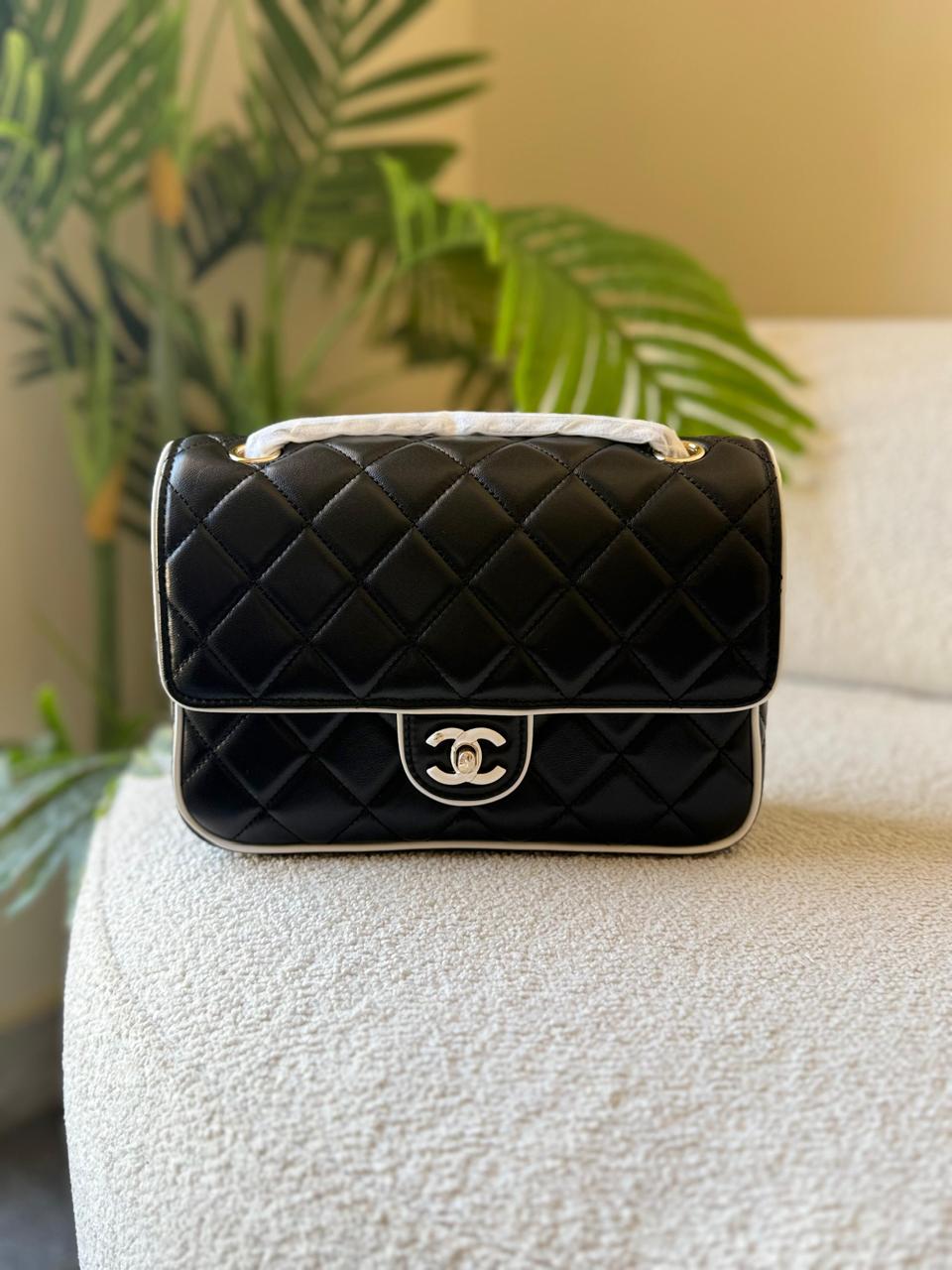 Ladies Chanel bags Lilly Onlines
