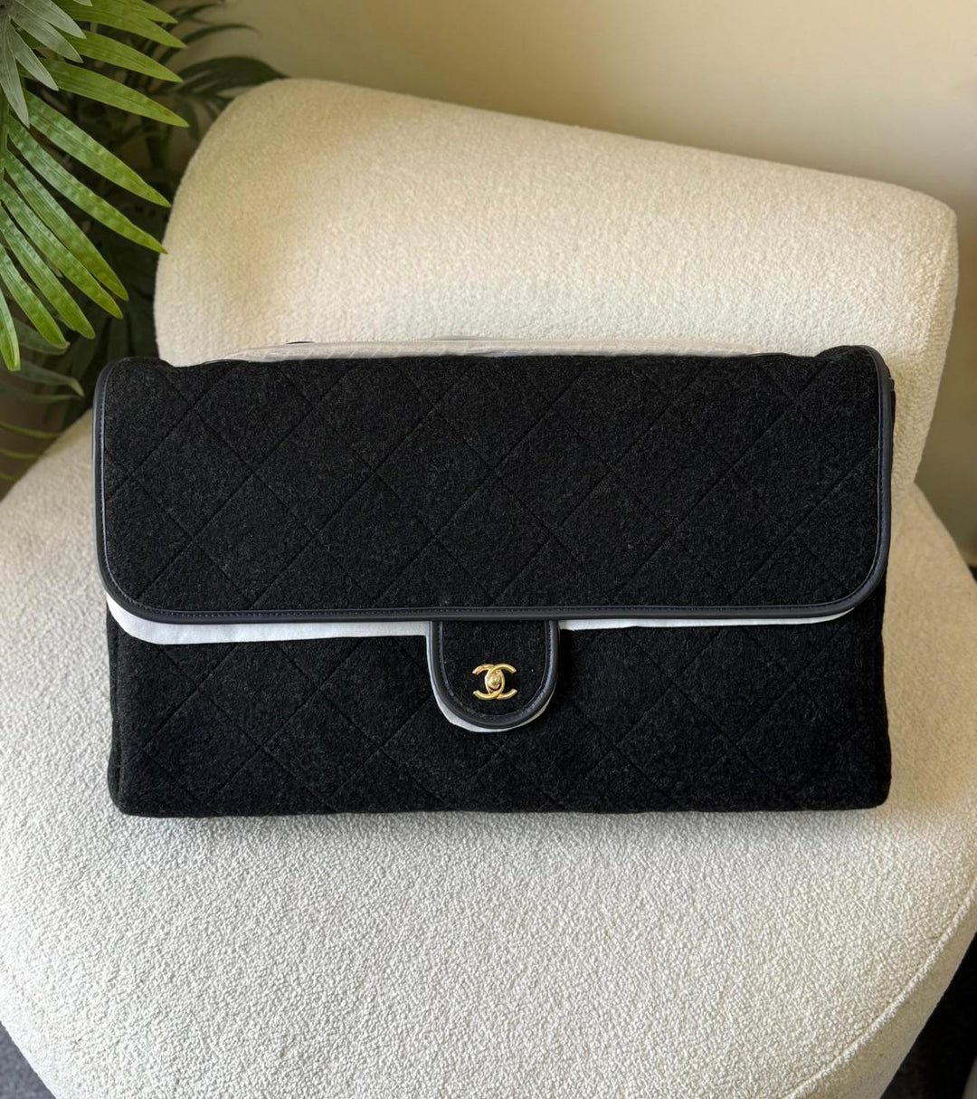 Ladies Chanel bags Lilly Onlines