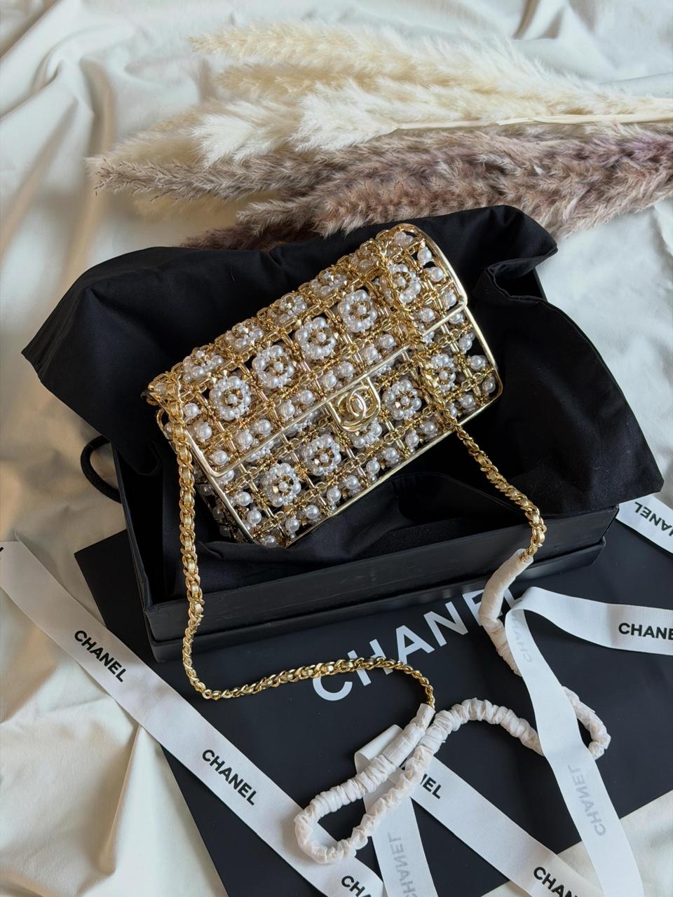 Ladies Chanel bags Lilly Onlines