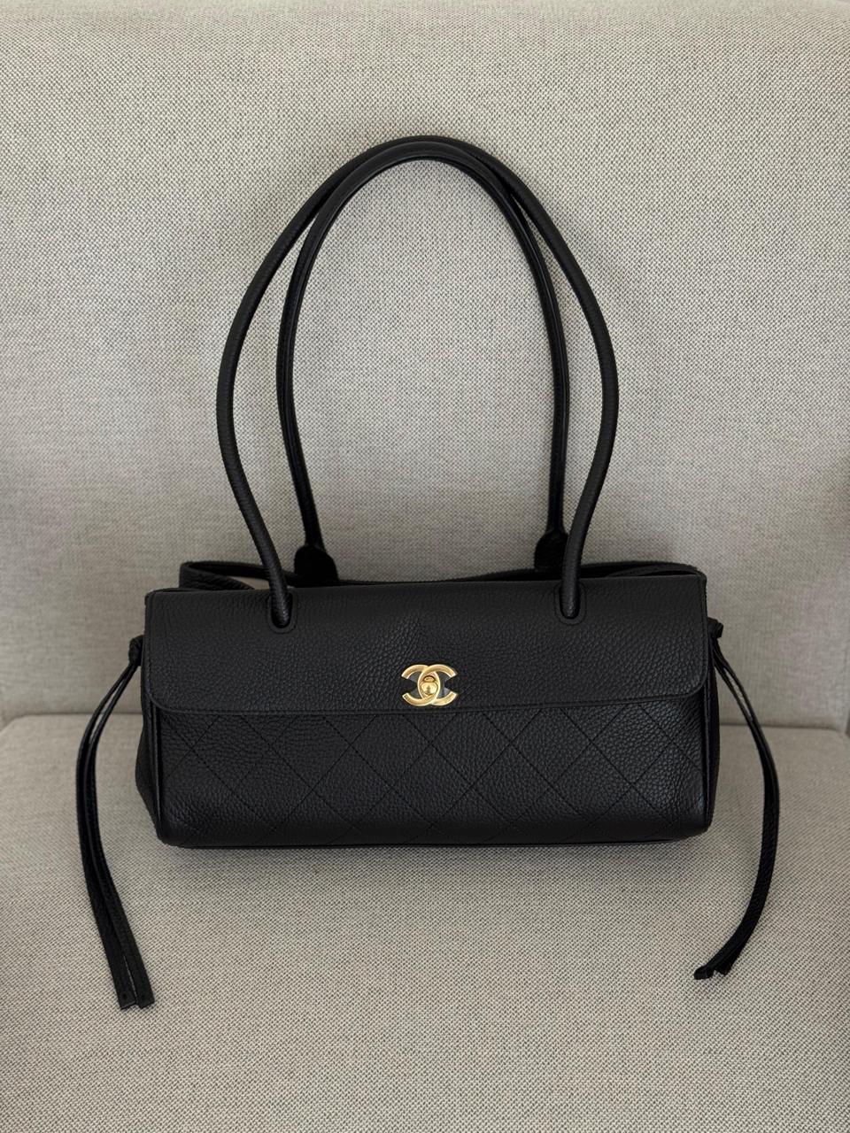Ladies Chanel bags Lilly Onlines