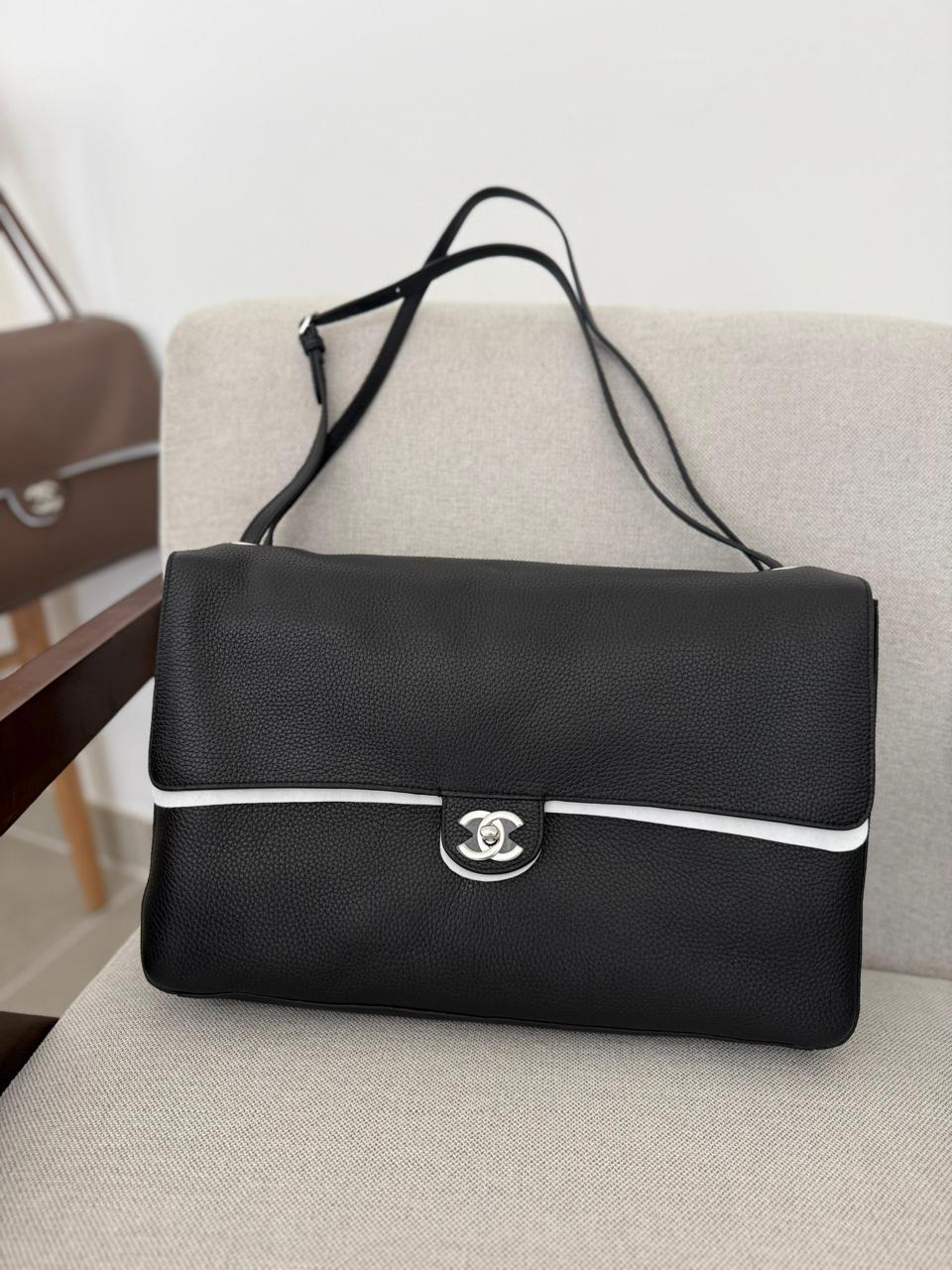 Ladies Chanel bags Lilly Onlines