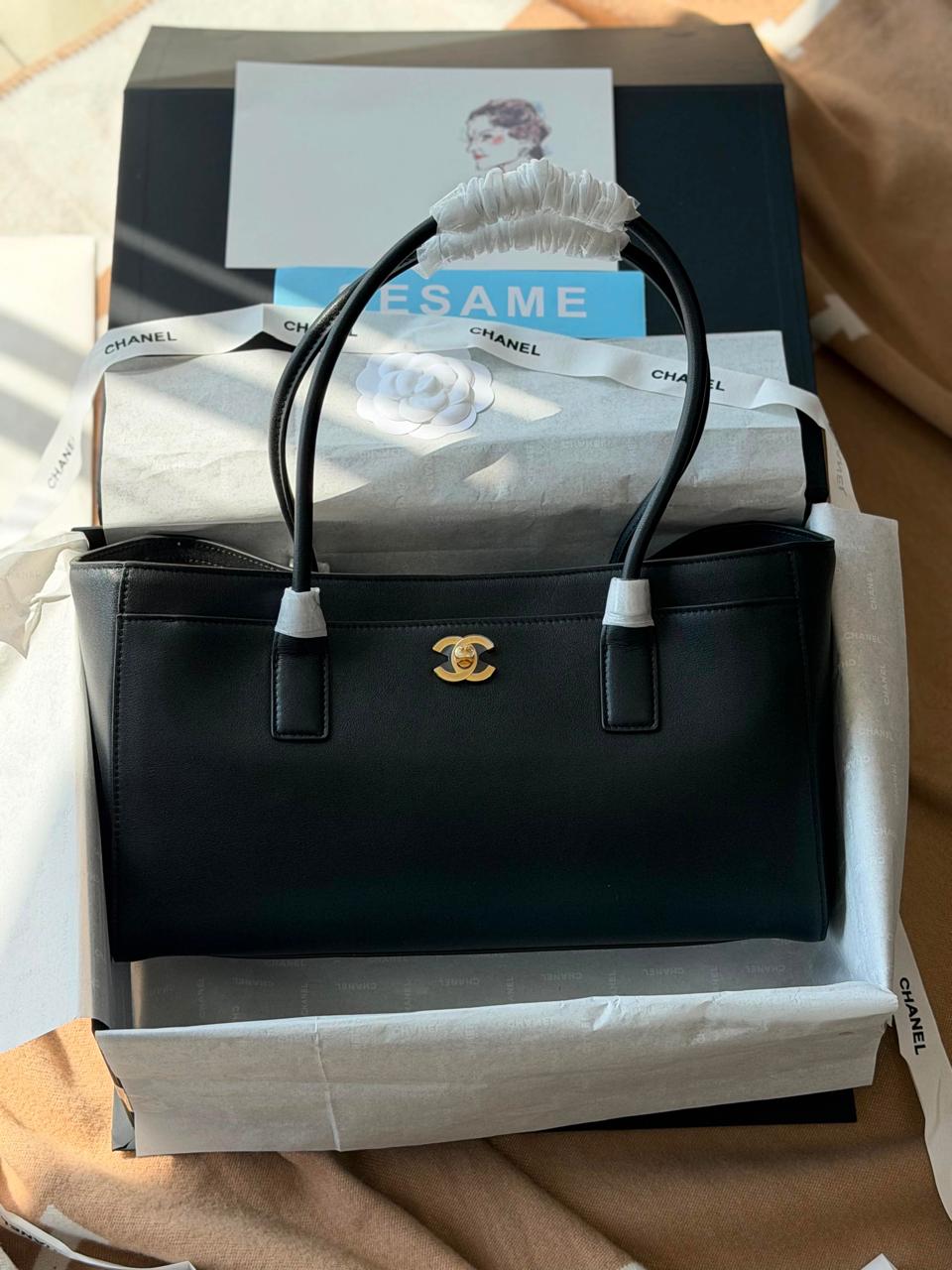 Ladies Chanel bags Lilly Onlines