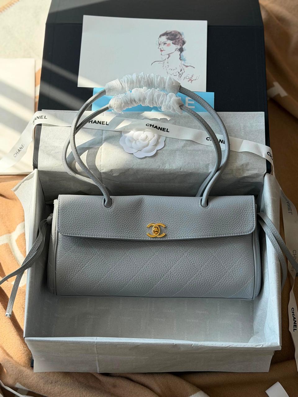 Ladies Chanel bags Lilly Onlines
