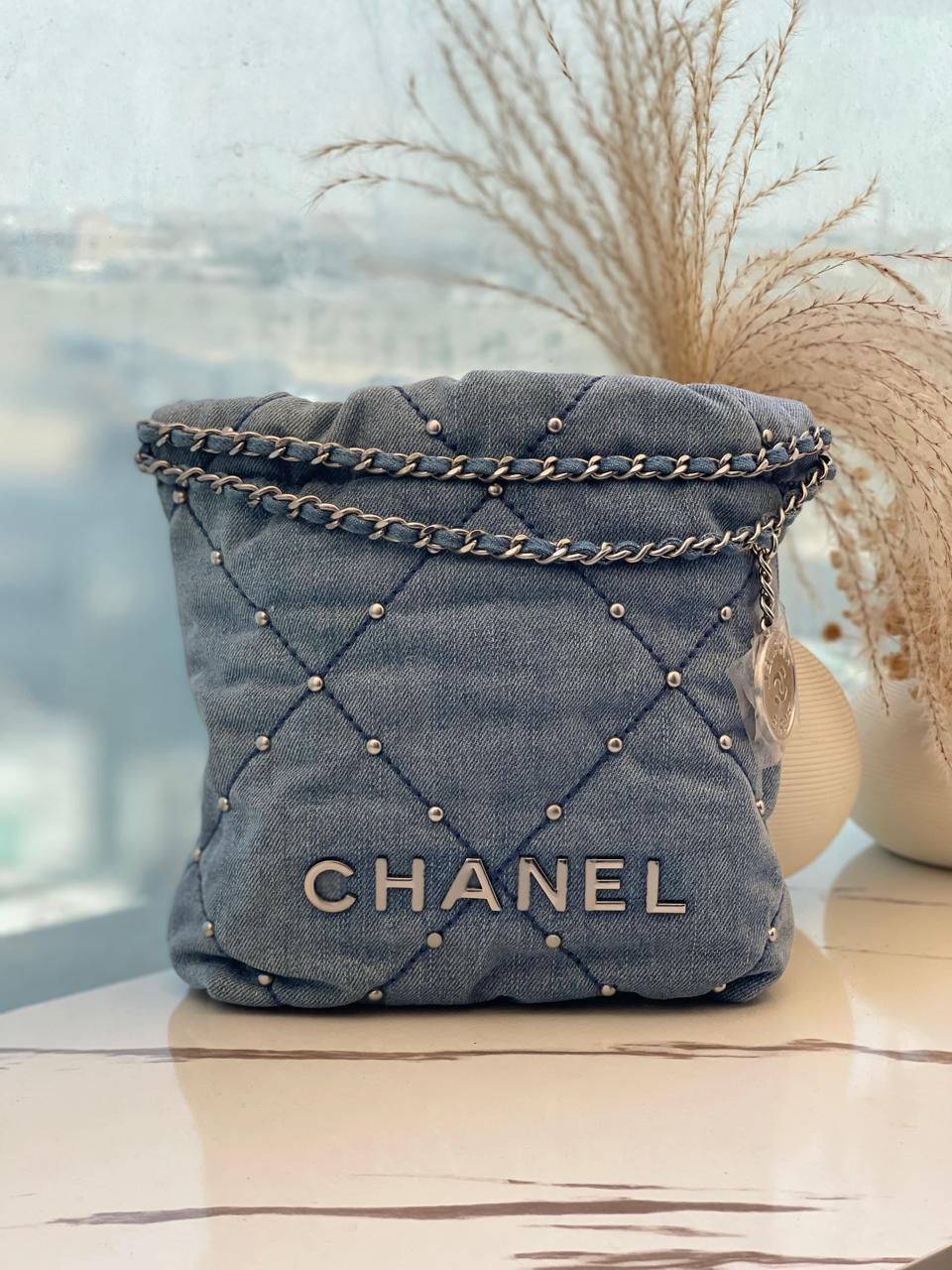 Ladies Chanel bags Lilly Onlines