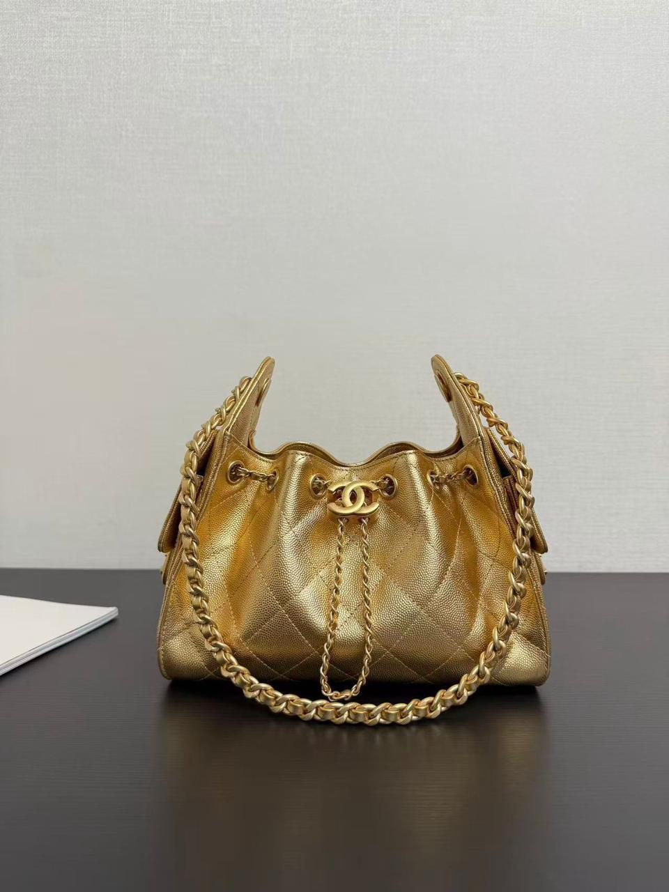 Ladies Chanel bags Lilly Onlines