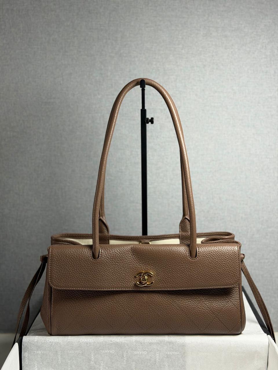 Ladies Chanel bags Lilly Onlines