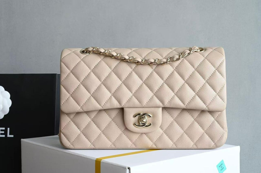 Ladies Chanel bags Lilly Onlines