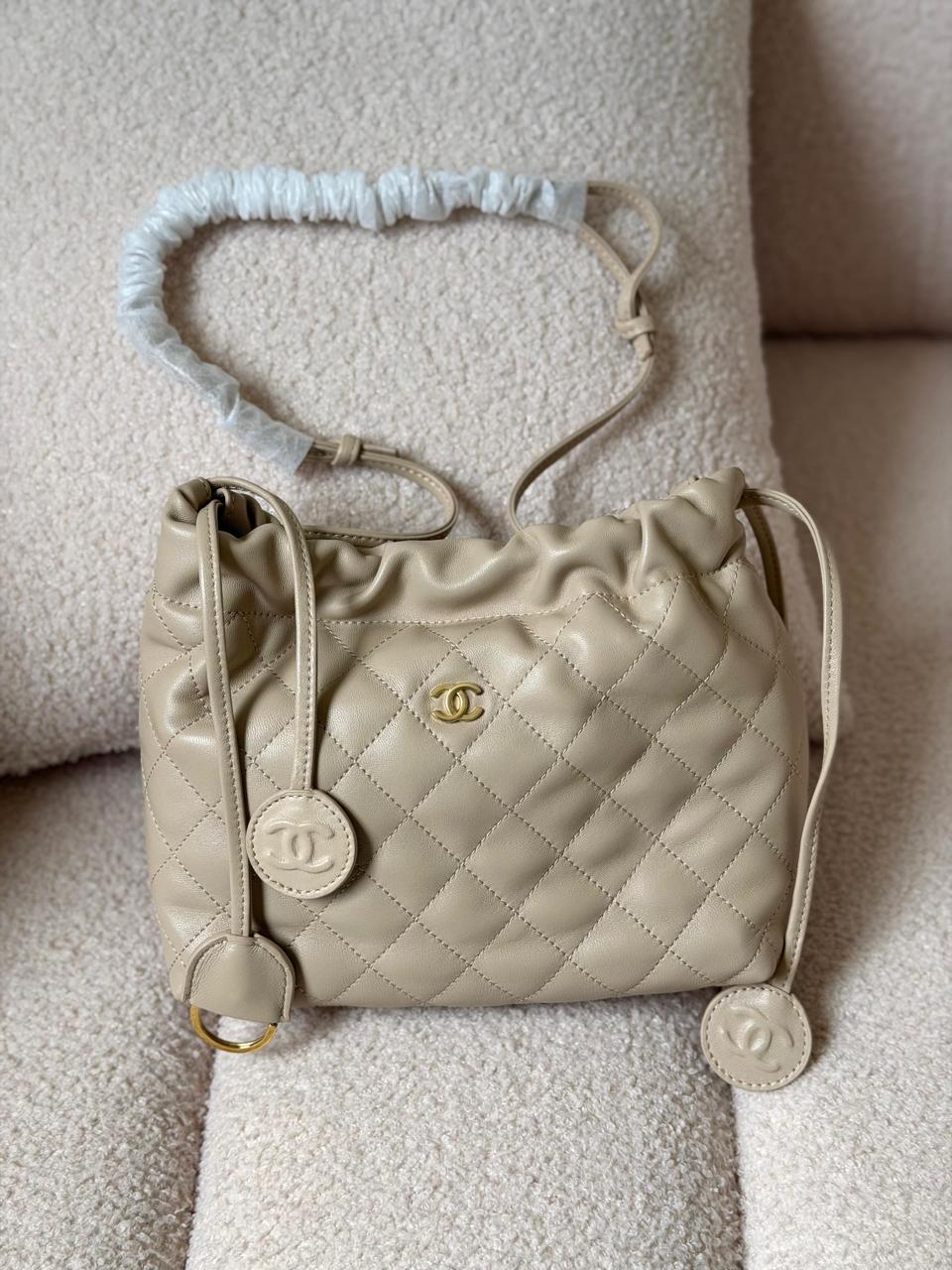 Ladies Chanel bags Lilly Onlines