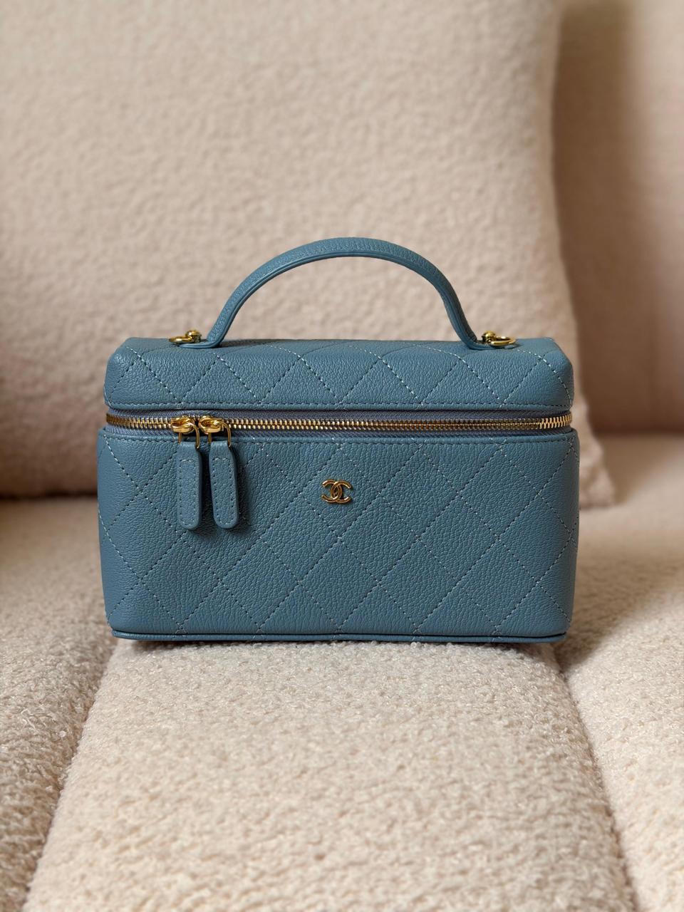 Ladies Chanel bags Lilly Onlines