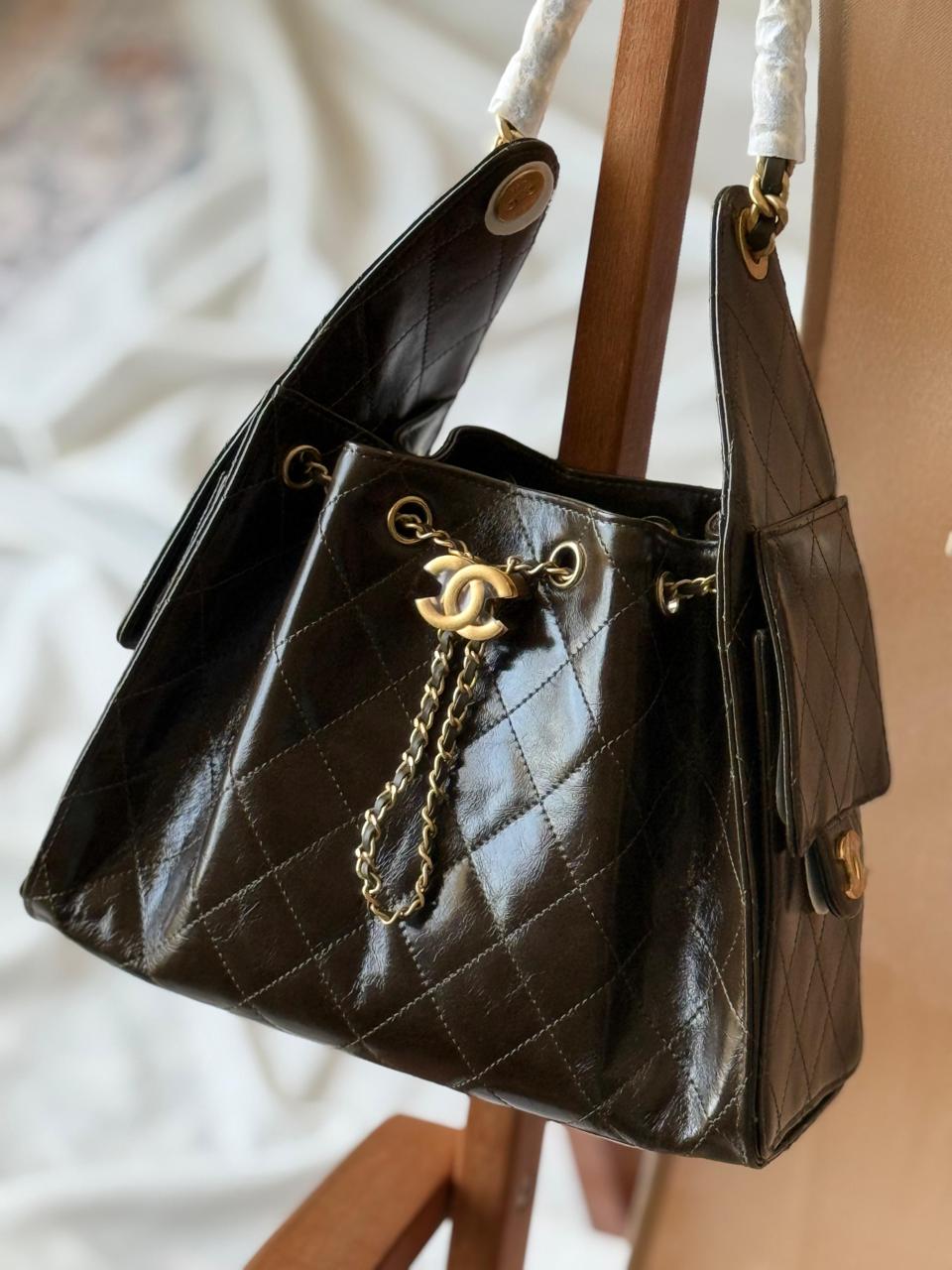 Ladies Chanel bags Lilly Onlines