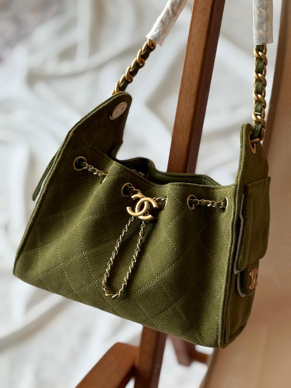 Ladies Chanel bags Lilly Onlines