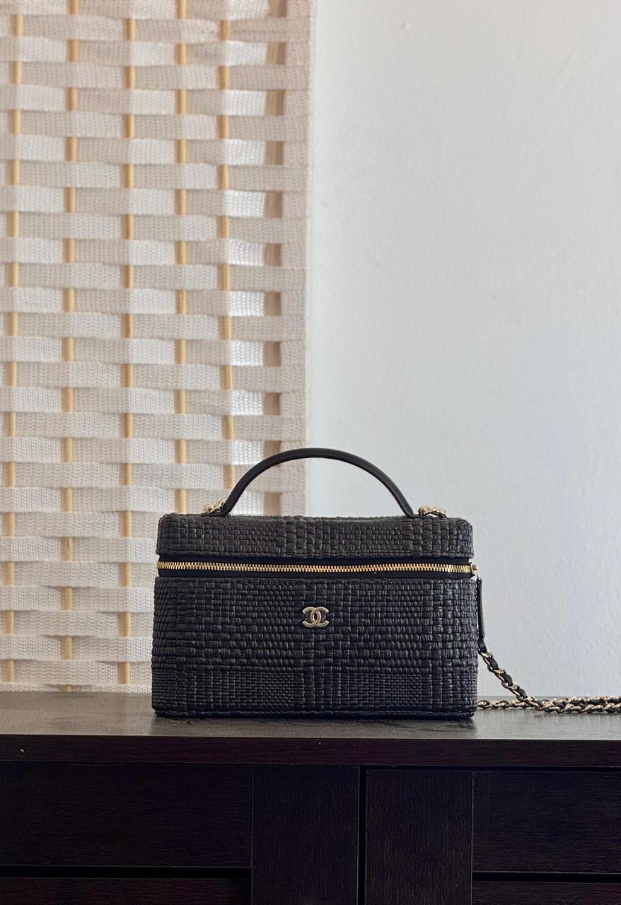 Ladies Chanel bags Lilly Onlines
