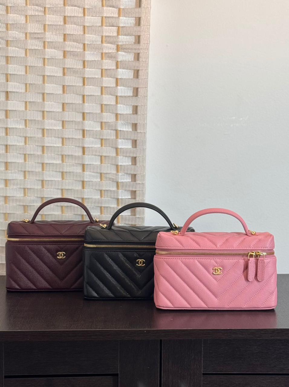 Ladies Chanel bags Lilly Onlines