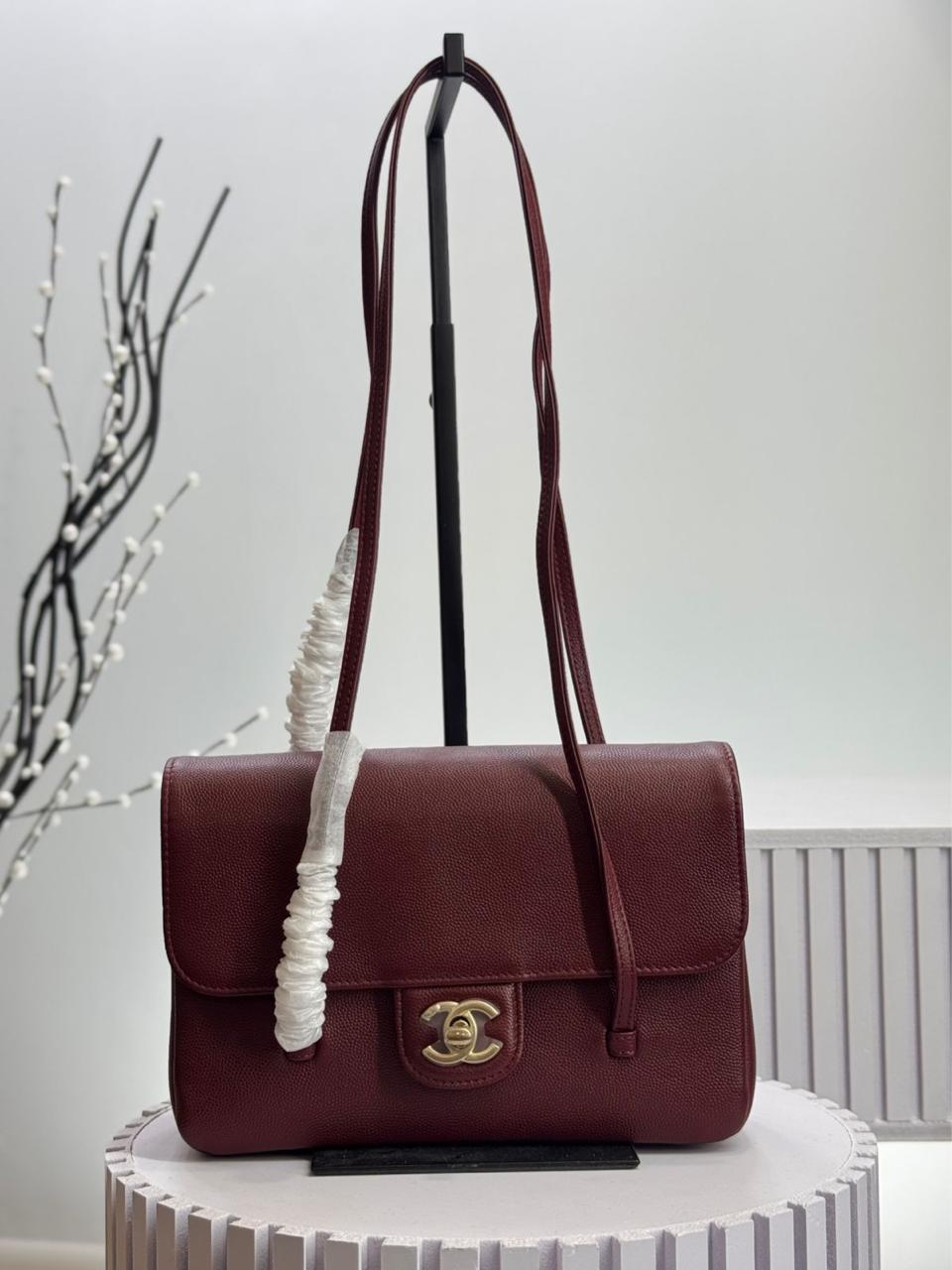 Ladies Chanel bags Lilly Onlines
