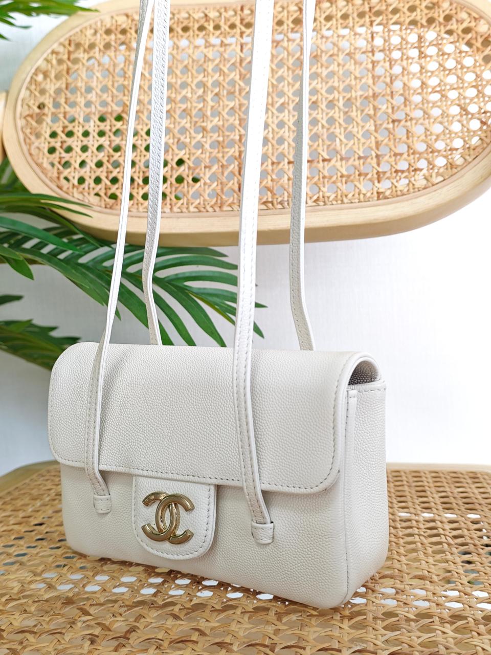 Ladies Chanel bags Lilly Onlines