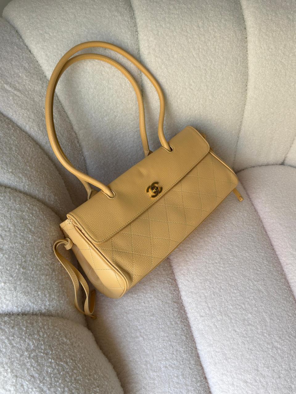 Ladies Chanel bags Lilly Onlines