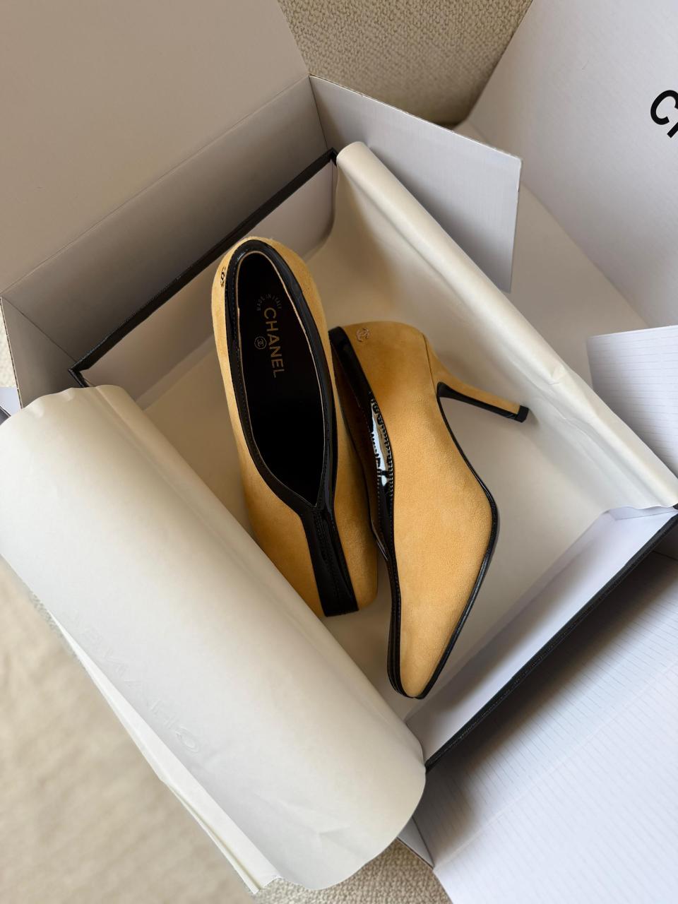 Ladies heels Lilly Onlines